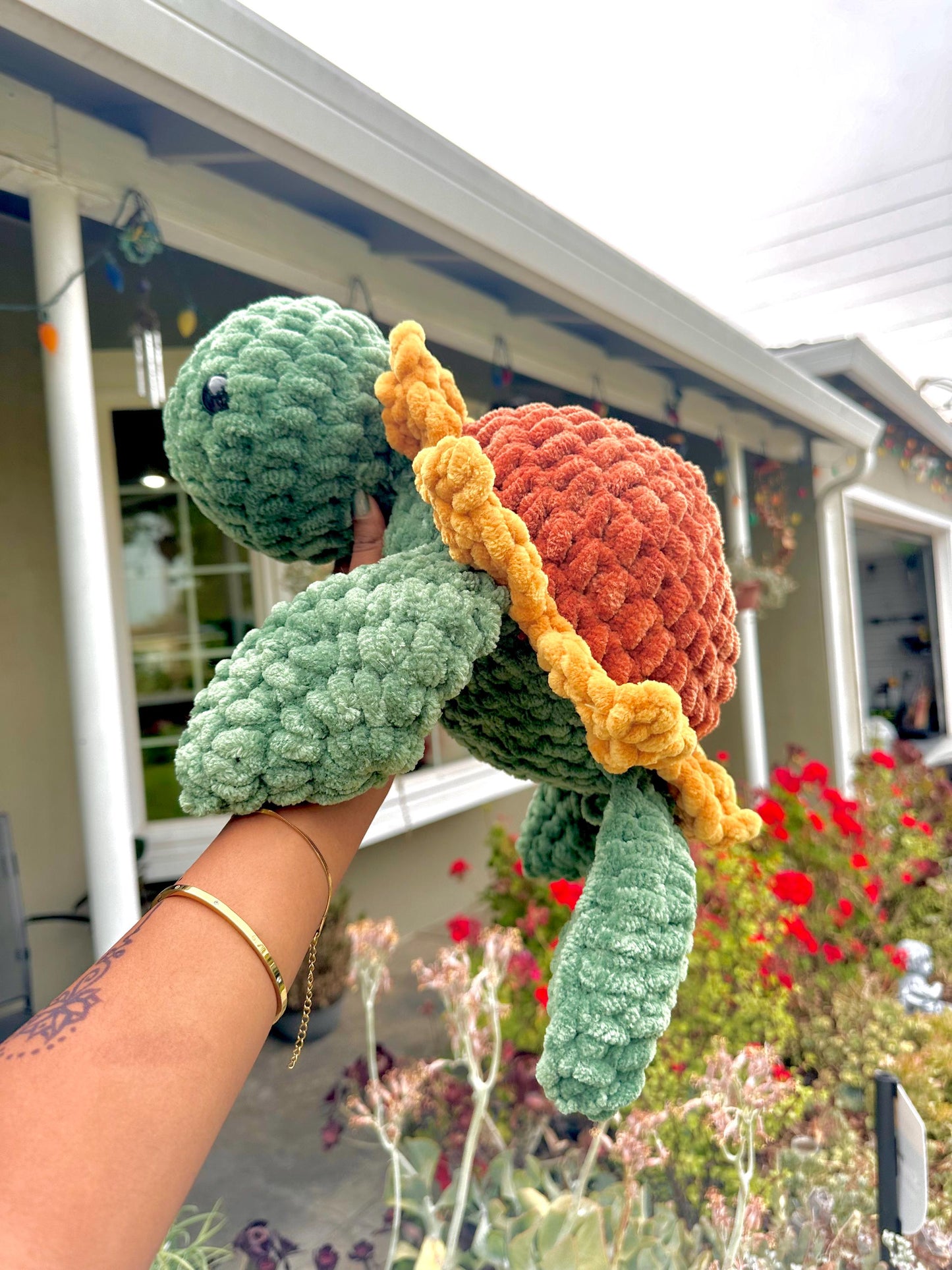 Amigurumi Sunflower Turtle Plushie, Customizable Flower Decor