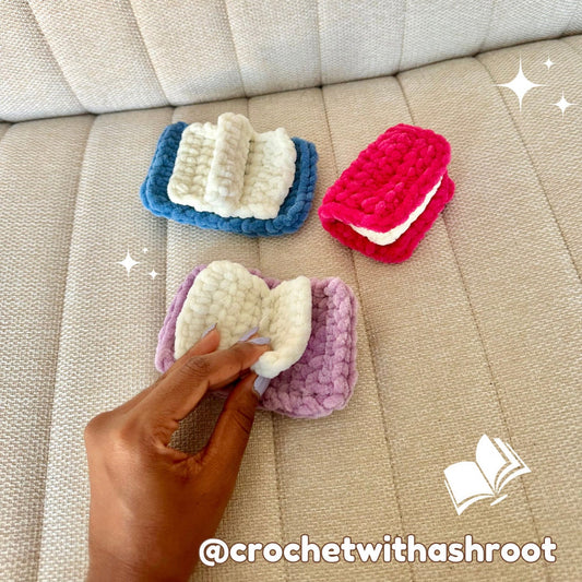 No Sew Crochet Pocket Book Plushie Pattern, with Video (PDF Pattern)