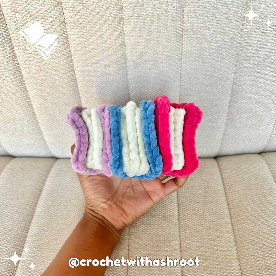Pocket Book Plushie – Customizable Amigurumi Book Lover Gift