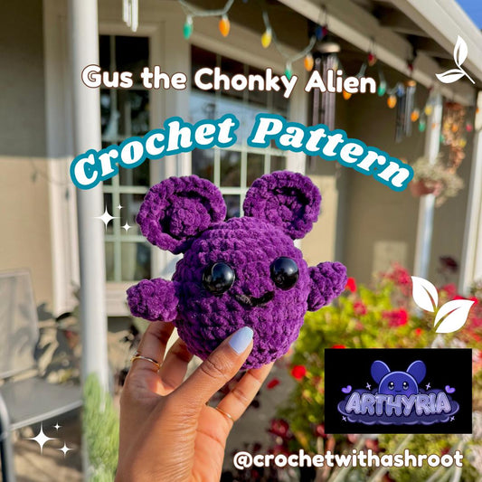 Gus the Chonky Alien Amigurumi Crochet Pattern (US Notation)